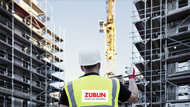 STRABAG employees on construction site 